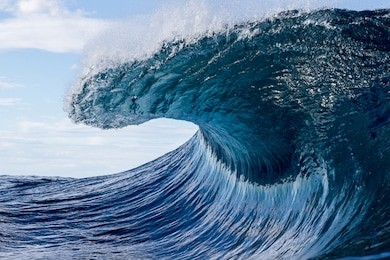 peaking wave

