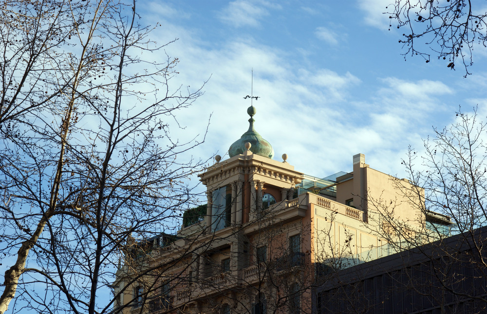 天津建筑钟楼公园风光