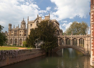 st john's college. bridge of sighs. cambridge. uk.