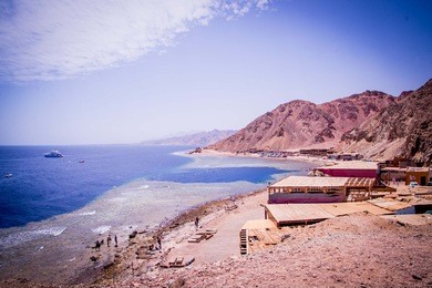 the blue hole in dahab