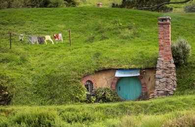 hobbiton, new zealand
