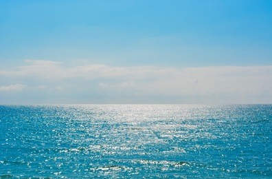 blue sea horizon