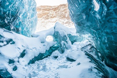 vatna glacier,ice cave at vatnajokull glacier jokulsarlon iceland