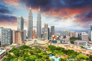 kuala lumpur, malaysia skyline.