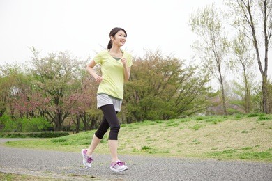 running asian woman