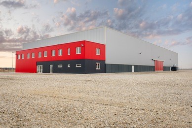 outdoor picture of  large industrial and commercial cold-rolled steel buildings