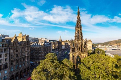 the walter scott monument in edinburgh in a beautiful summer day, scotland, united kingdom