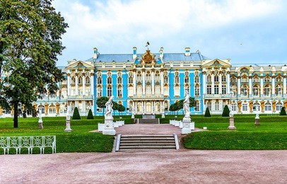 catherine palace in pushkin, russia