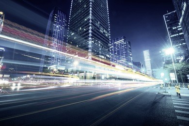 traffic through the modern city