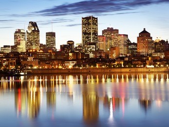 montreal skyline at night