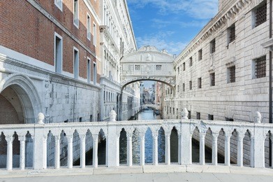 venice - bridge of sighs (ponte dei sospiri) , italy