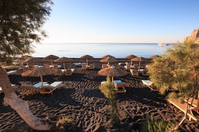 kamari beach - santorini