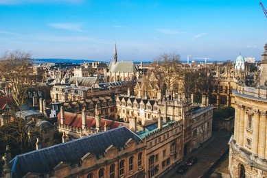oxford cityscape view in winter