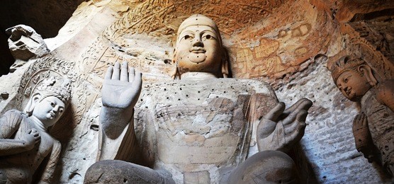 yungang grottoes near datong
