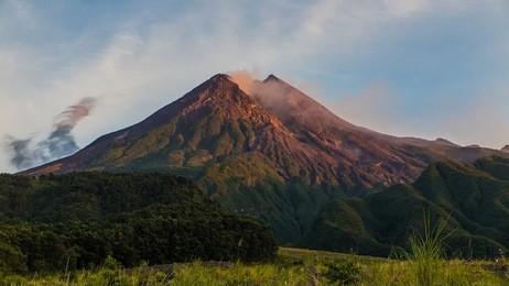 morning light on merapi vulcano indonesia