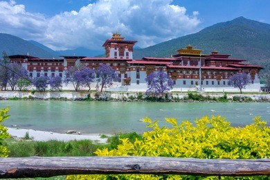 punakha dzong also know as pungtang dechen photrang dzong