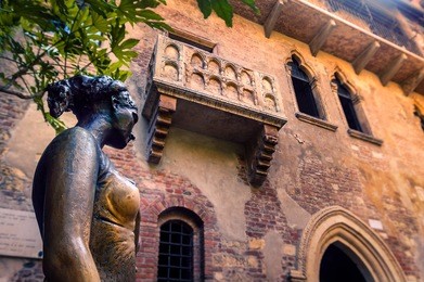 juliet's balcony in verona, italy