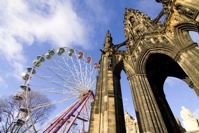 scott monument - wintertime edinburgh