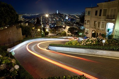 lombard street at night