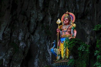 a statue in batu caves