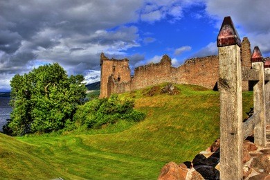 urquhart castle at loch ness