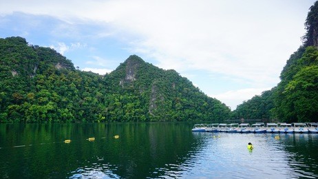 pulau dayang bunting, langkawi’s second largest uninhabited island, is easily accessible via a 15-minute boat ride from kuah jetty. its name literally translates to ‘isle of the pregnant maiden.
