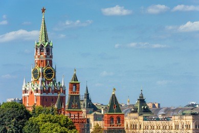kremlin with spasskaya tower, moscow, russia. kremlin is the residence of russian president and the main landmark of russian capital. ancient kremlin in the sunlight. kremlin postcard with copy space.
