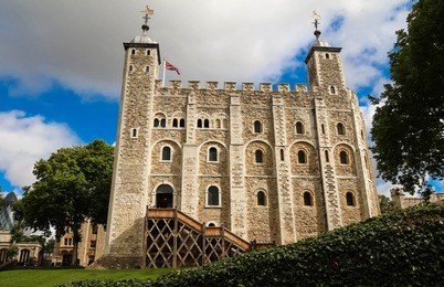 the white tower - main castle within the tower of london and the outer walls in london, england. it was built by william the conqueror during the early 1080s, and subsequently extended.