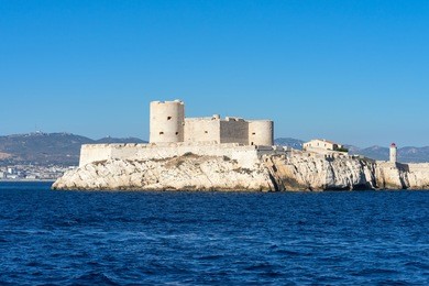 sea castle, south of france, castle on an island