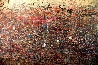 juliet's house, verona, italy