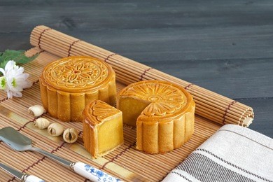 moon cake for mid autumn festival, chinese traditional pastry 