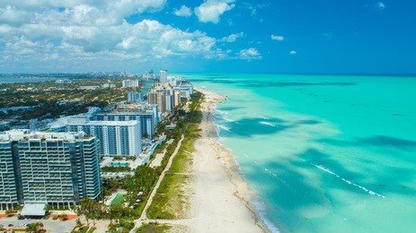 miami beach, south beach, aftermath irma, florida, usa. 