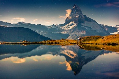 great night view of the stellisee lake. splendid outdoor scene with matterhorn (monte cervino, mont cervin) in swiss alps, zermatt location, valais canton, switzerland, europe.