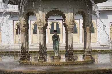 saheliyon-ki-bari (courtyard of the maidens) is a major garden in udaipur, india