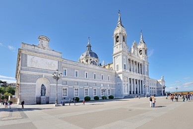 catedral de la almudena, madrid, spain