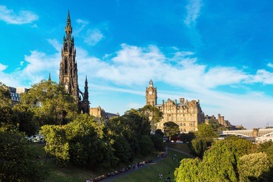the walter scott monument in edinburgh in a beautiful summer day, scotland, united kingdom
