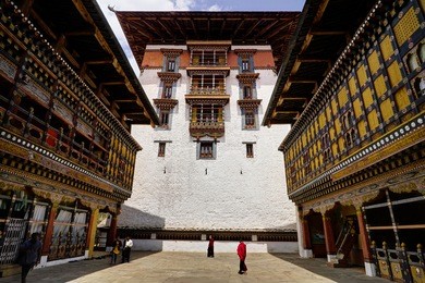 rinpung dzong in bhutan