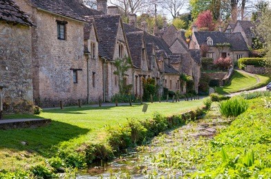arlington row of bibury in the cotswolds, england