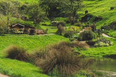 hobbiton, new zealand