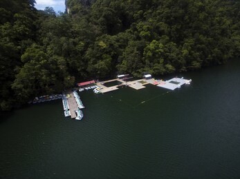 'tasik dayang bunting' or 'dayang bunting lake' is a famous place in langkawi island, kedah state, malaysia.