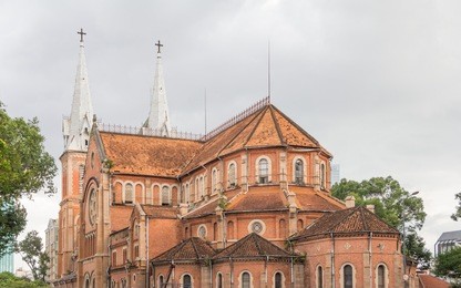 notre dame cathedral in saigon