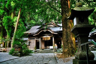 takachiho shrine (takachiho jinja), a shinto shrine dedicated to takachihosumegami and jisshyadaimyoujin, takachiho-cho, nishiusuki district, miyazaki prefecture, kyushu region, japan