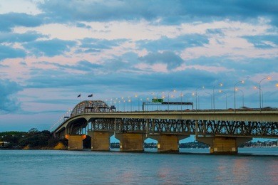 harbour bridge auckland new zealand - view from westhaven
