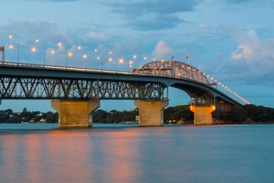 harbour bridge auckland new zealand - view from westhaven