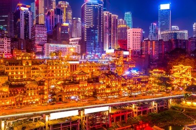 chongqing diaojialou hongyadong night