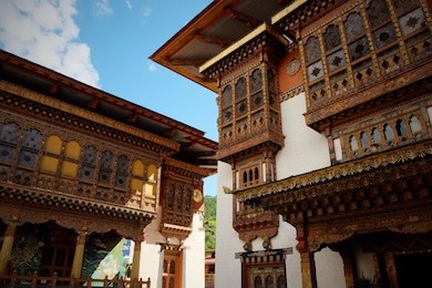 punakha dzong: bhutan
