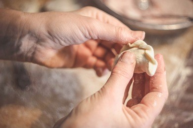 to make dumplings with cherries.