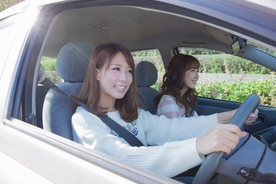 japanese women friends and drive