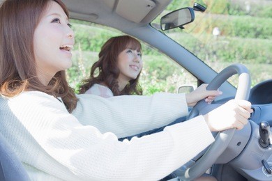 japanese women friends and drive