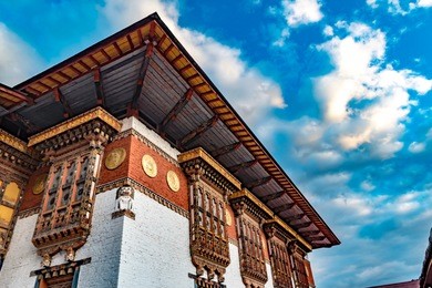 punakha dzong is the second oldest and second largest dzong in bhutan and one of its most majestic structures. the. beauty of the place is simply amazing.